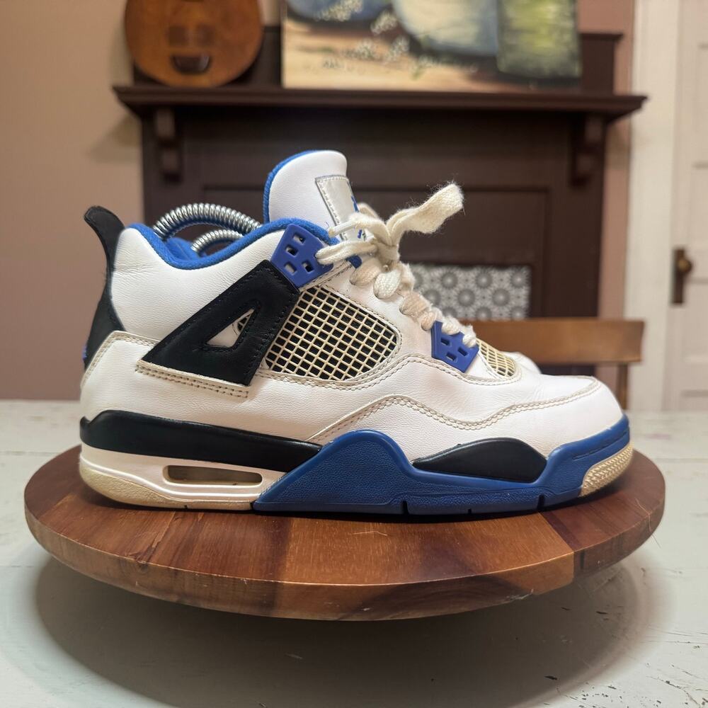 Nike Air Jordan 4 Retro Motorsport GS Youth Size 5.5Y Sneaker Shoes 408452-117